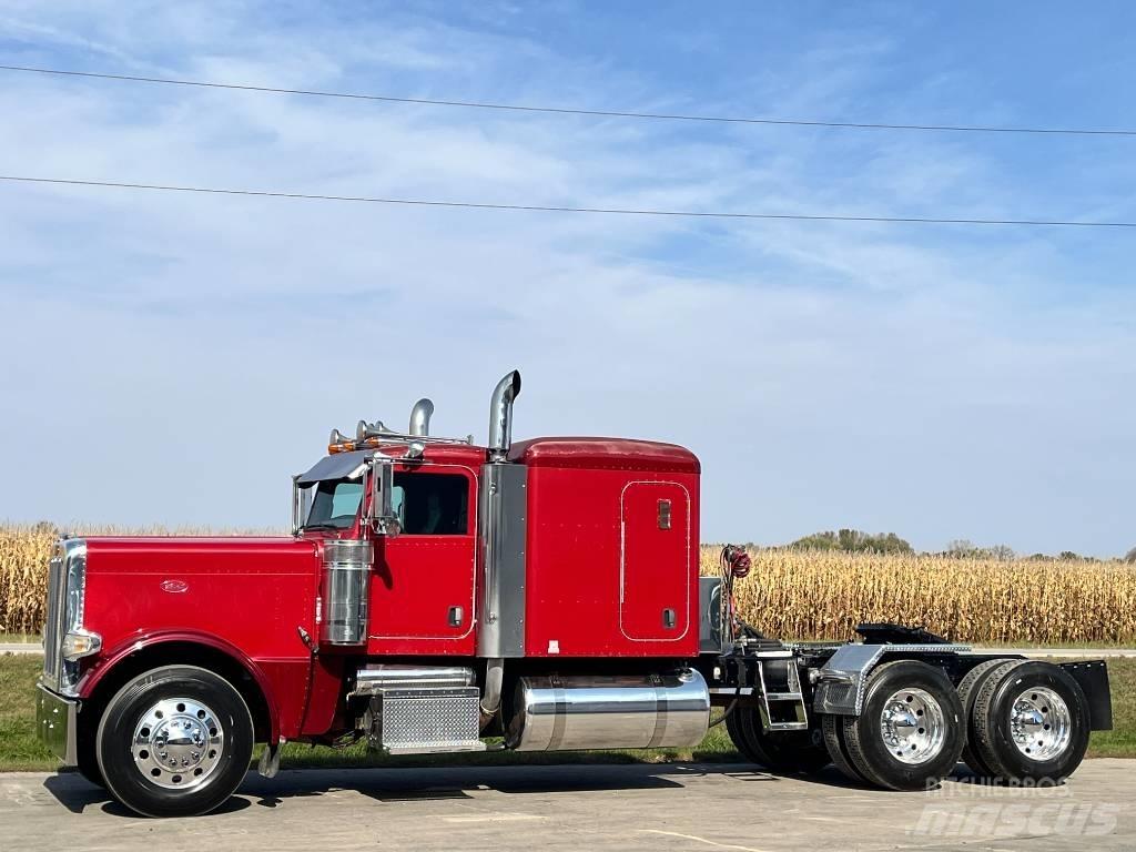 Peterbilt 389 Naudoti vilkikai