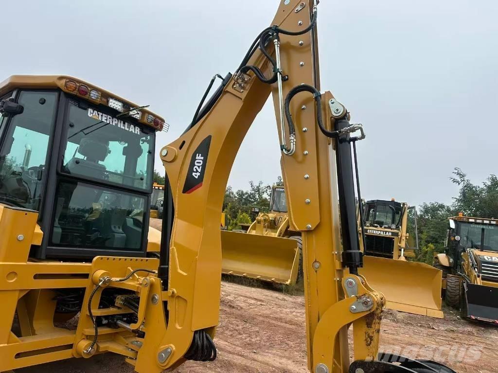CAT 420 F2 Ekskavatoriniai krautuvai