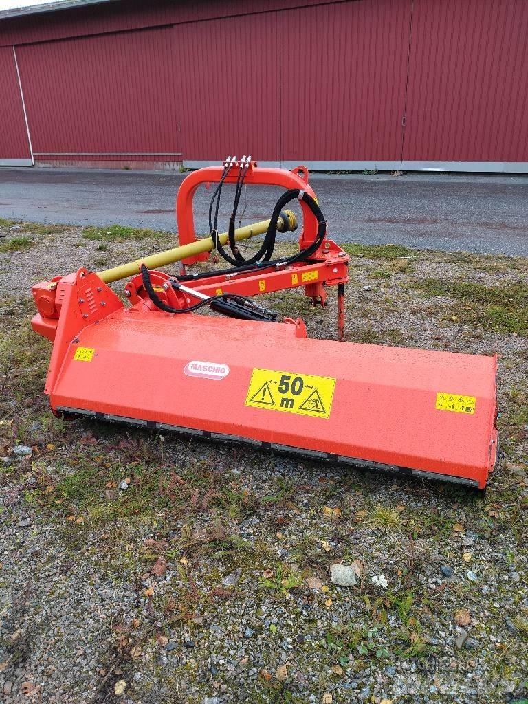 Maschio Giraffa 210 Ganyklų šienapjovės / rėžtuvės
