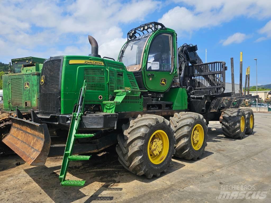 John Deere 1910G Naudoti miškovežiai (Forvarderiai)