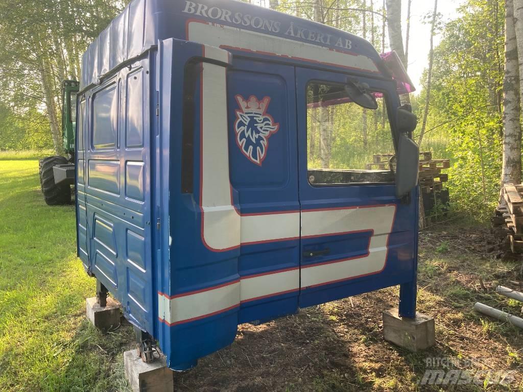 Scania 143 H Kabinos ir salonai