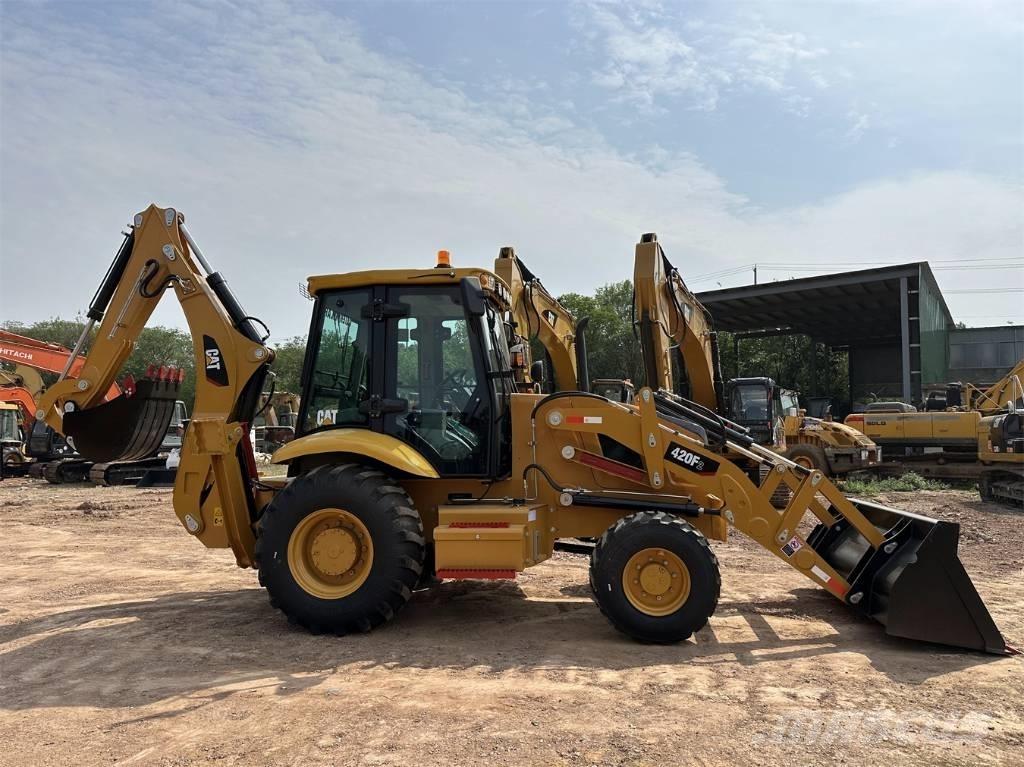 CAT 420 F2 Ekskavatoriniai krautuvai