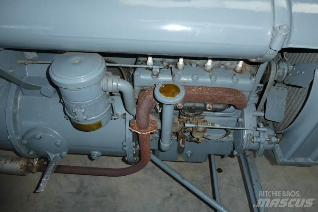 Ferguson type a Traktoriai