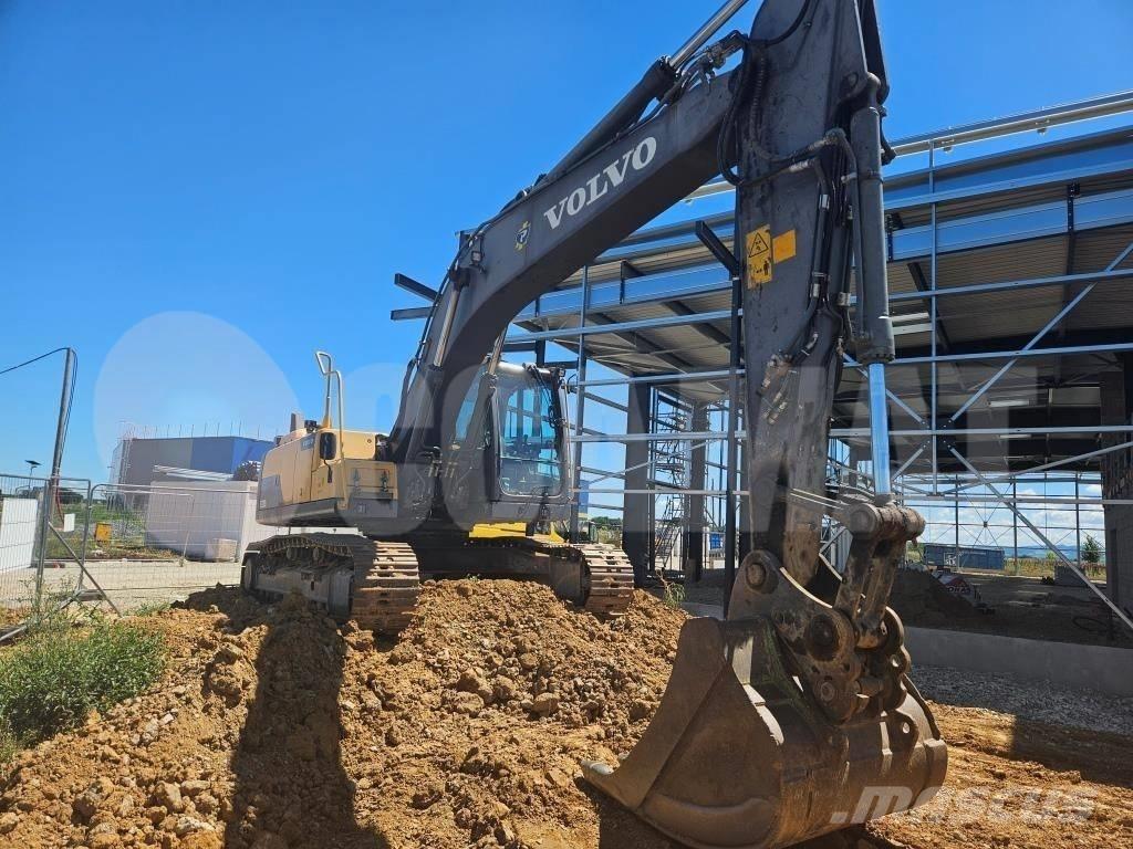Volvo EC 220 DL Vikšriniai ekskavatoriai