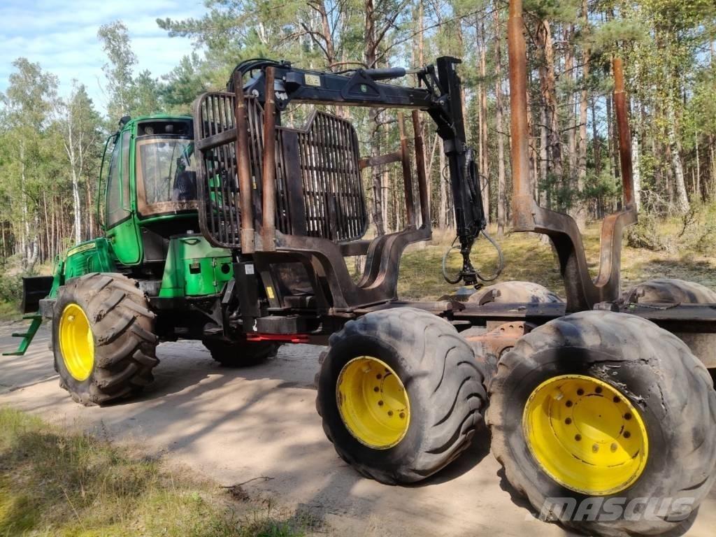 John Deere 1010 E Naudoti miškovežiai (Forvarderiai)