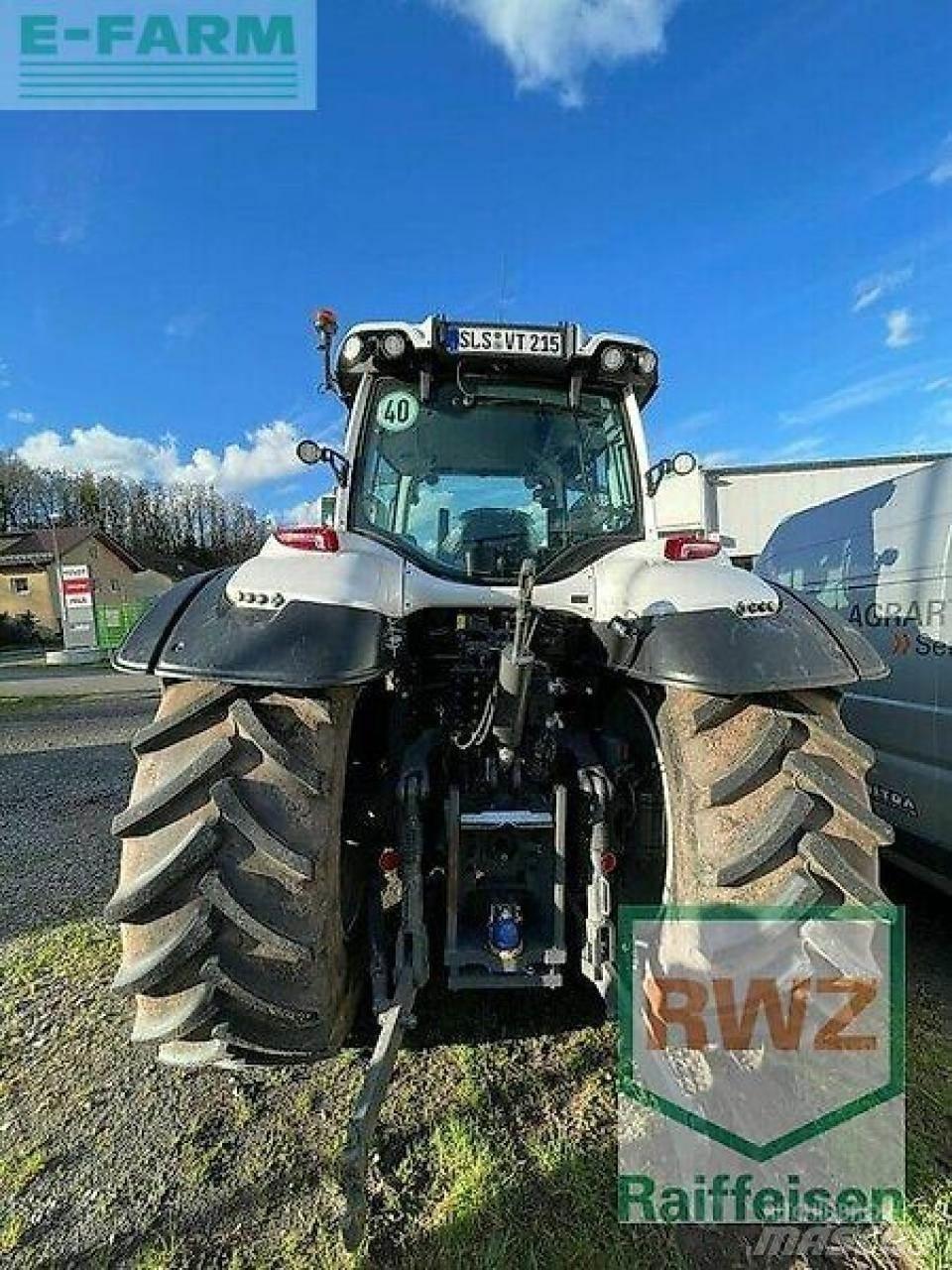 Valtra t215d Traktoriai
