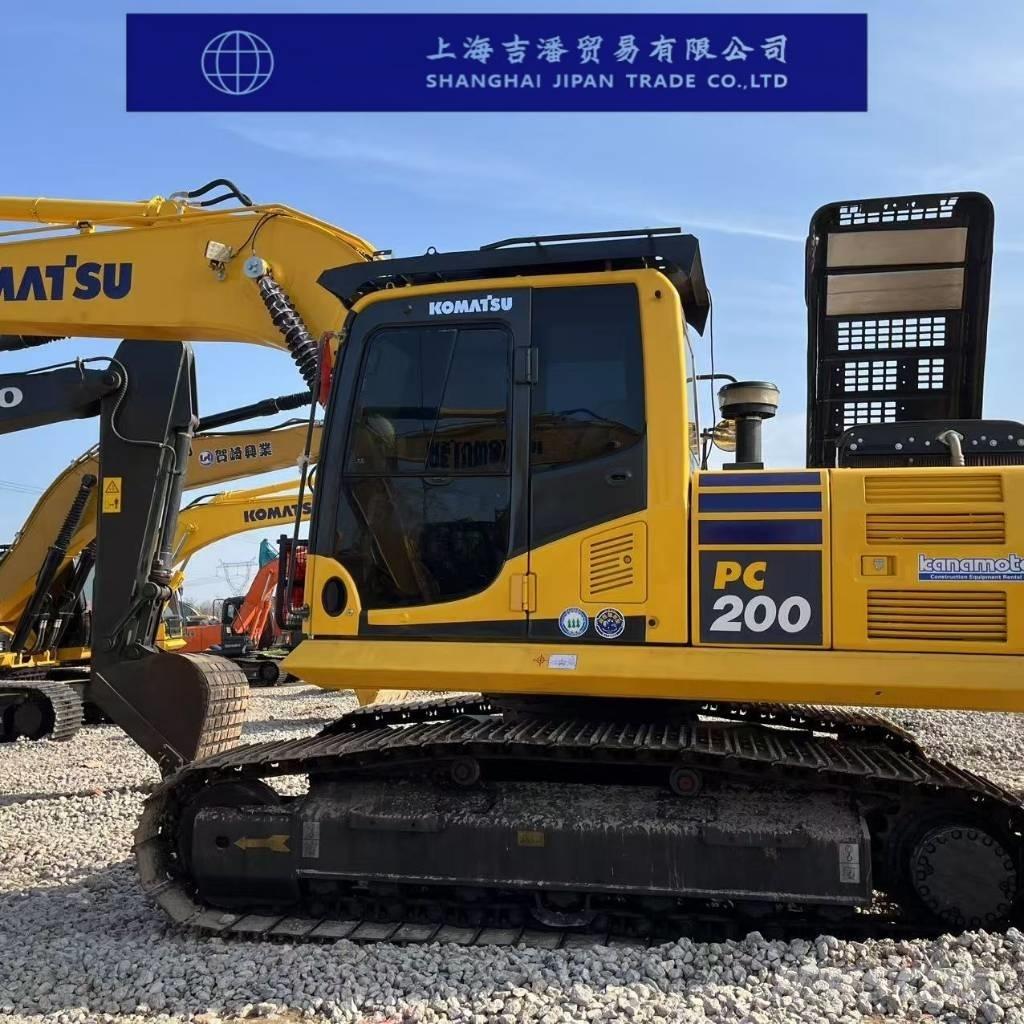Komatsu PC 200-8 Vikšriniai ekskavatoriai