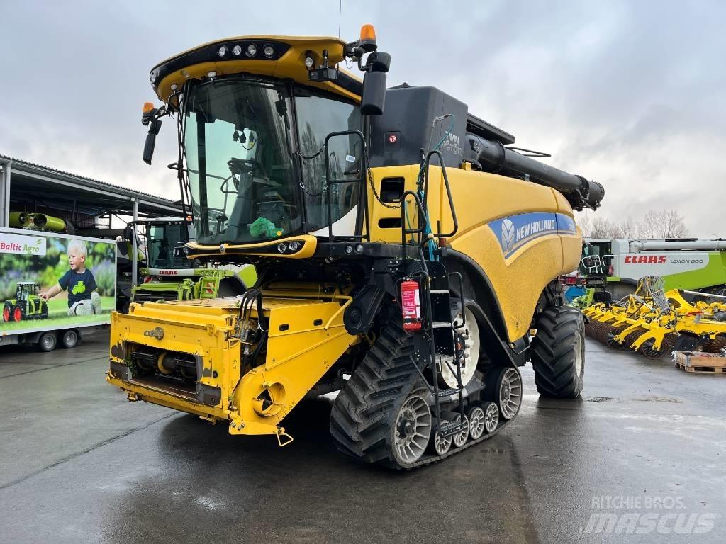 New Holland CR 9.90 Derliaus nuėmimo kombainai
