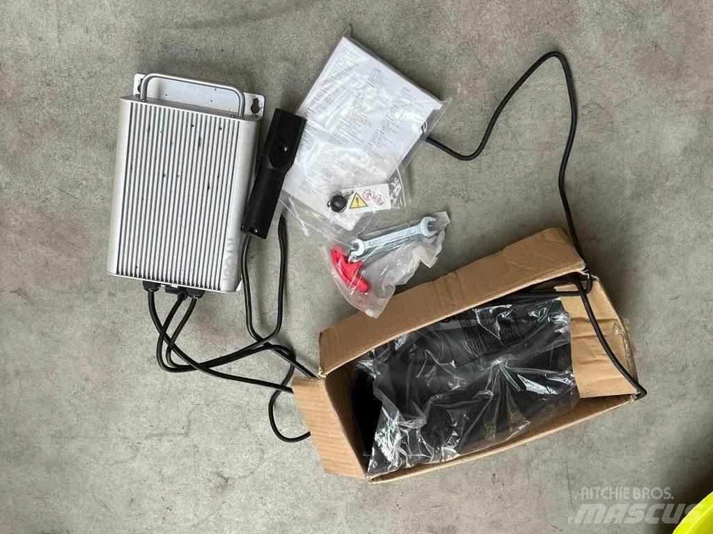  Ryobi RM480E Sodo traktoriukai-vejapjovės