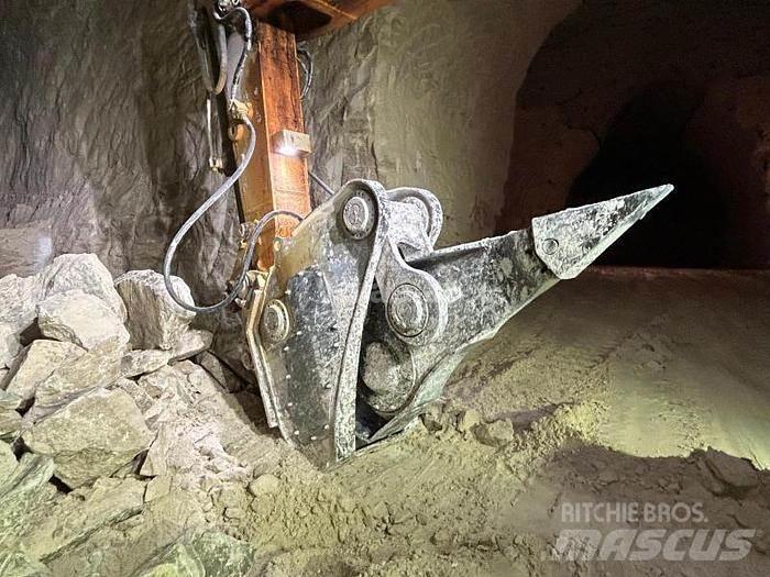 Liebherr R956HD Specialūs ekskavatoriai
