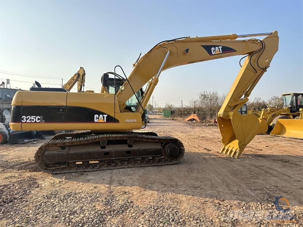 CAT 325 C Vikšriniai ekskavatoriai