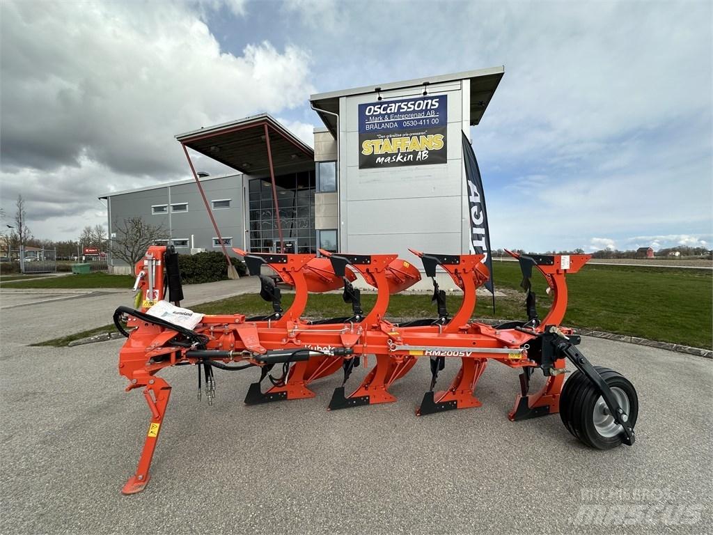 Kubota RM2005V Apverčiamieji plūgai