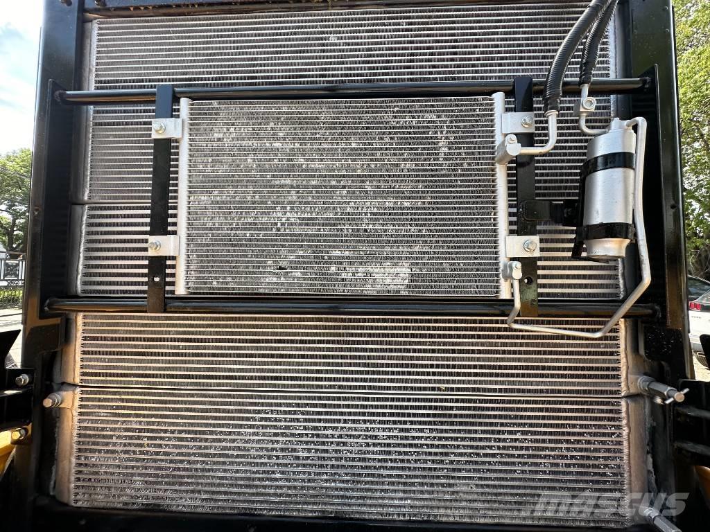 LiuGong 856 H Naudoti ratiniai krautuvai