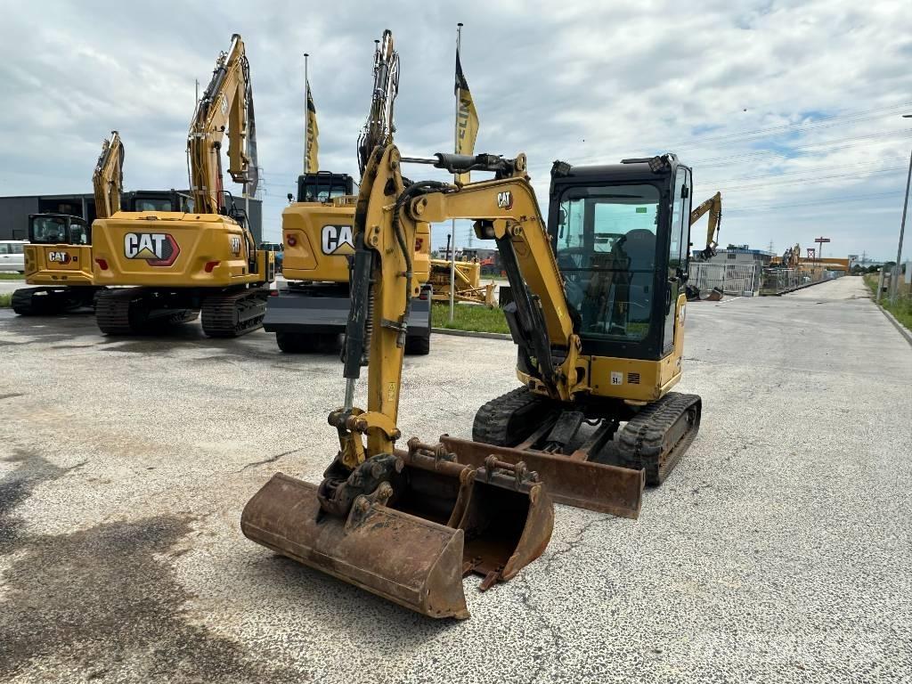 CAT 302.7 Mini ekskavatoriai < 7 t