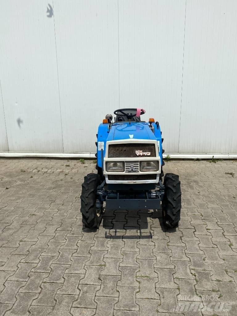 Mitsubishi MT1401 Naudoti kompaktiški traktoriai