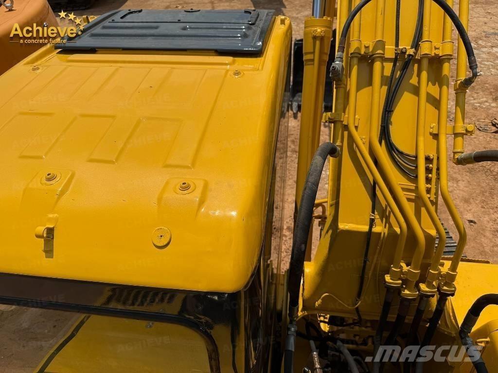 Komatsu PC 220 Vikšriniai ekskavatoriai