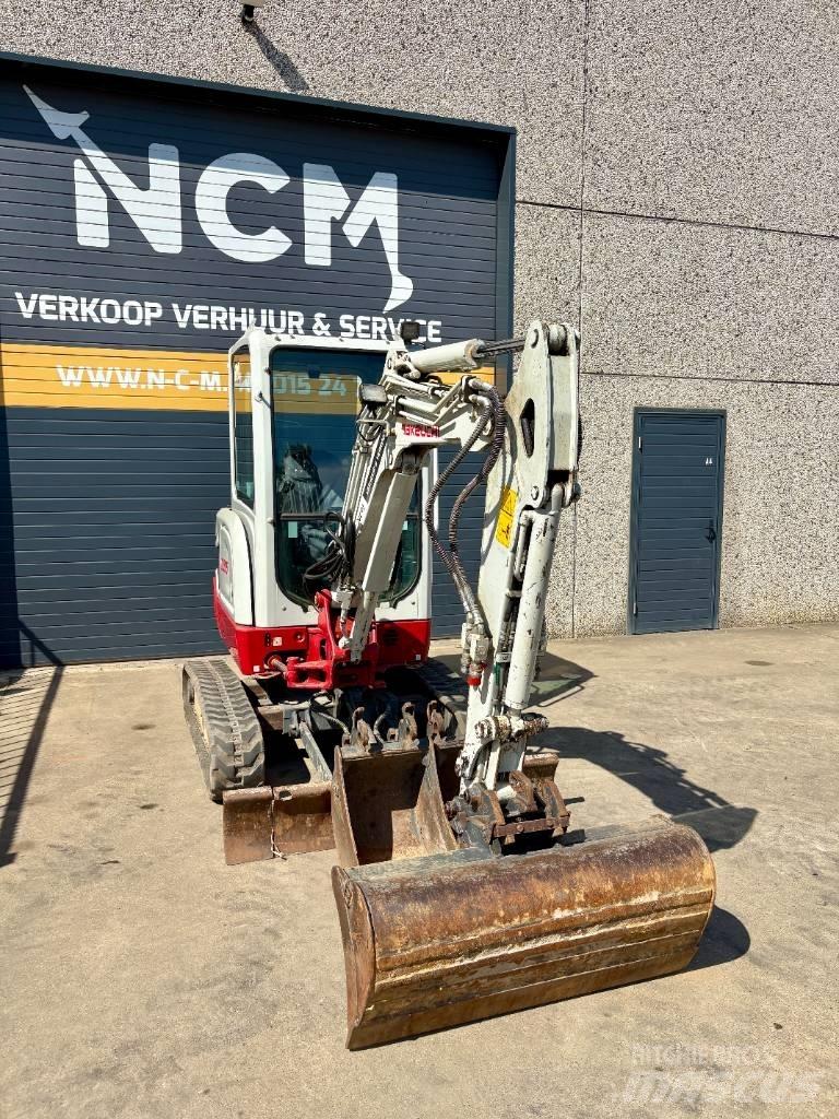 Takeuchi TB 225 Mini ekskavatoriai < 7 t