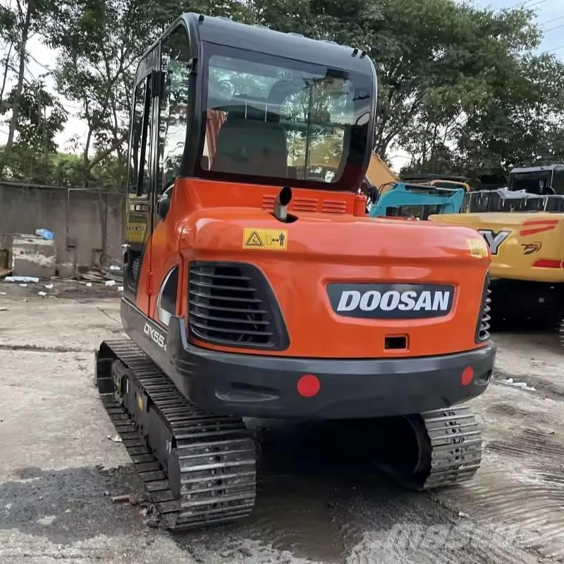 Doosan DX55-9C Mini ekskavatoriai < 7 t
