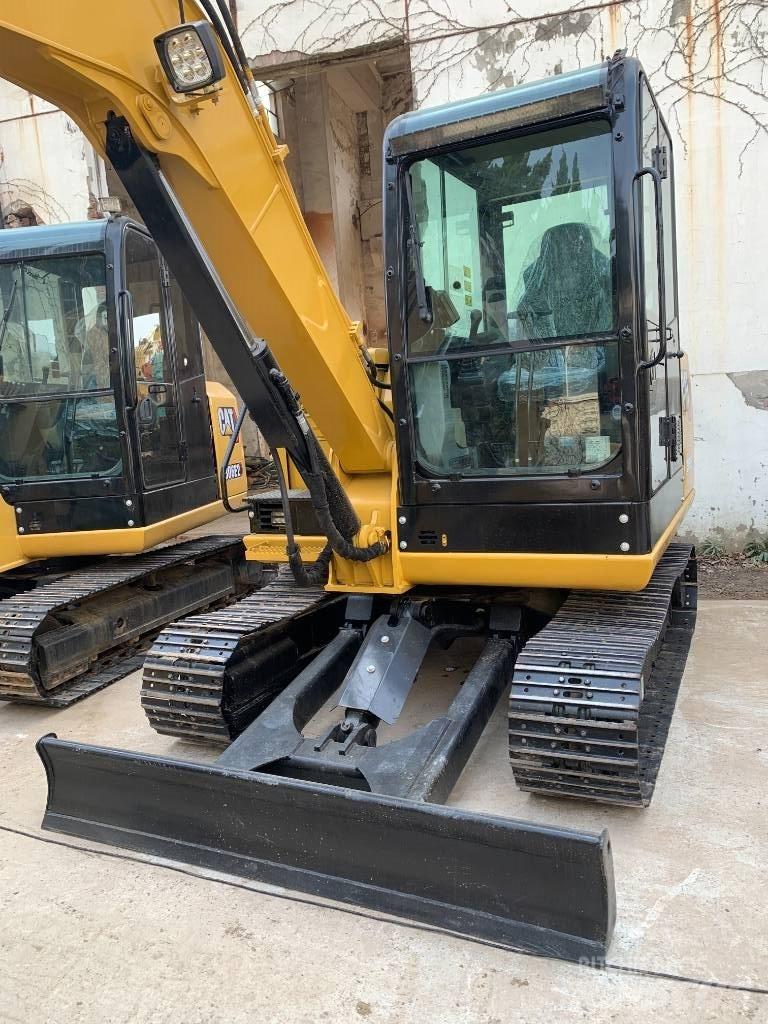CAT 305.5E2 Vikšriniai ekskavatoriai