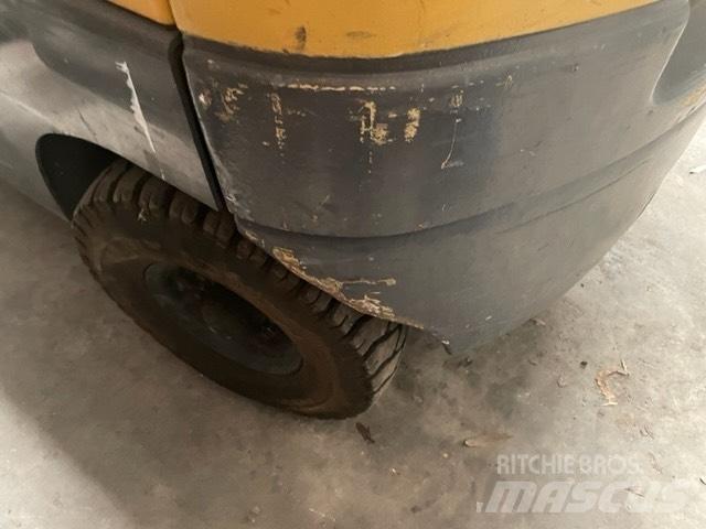 TCM FG15N18T Visureigiai krautuvai