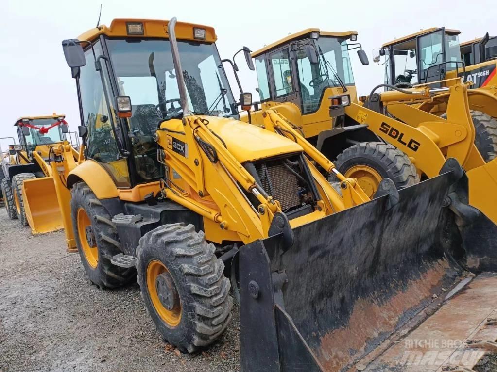 JCB 3 CX Ekskavatoriniai krautuvai