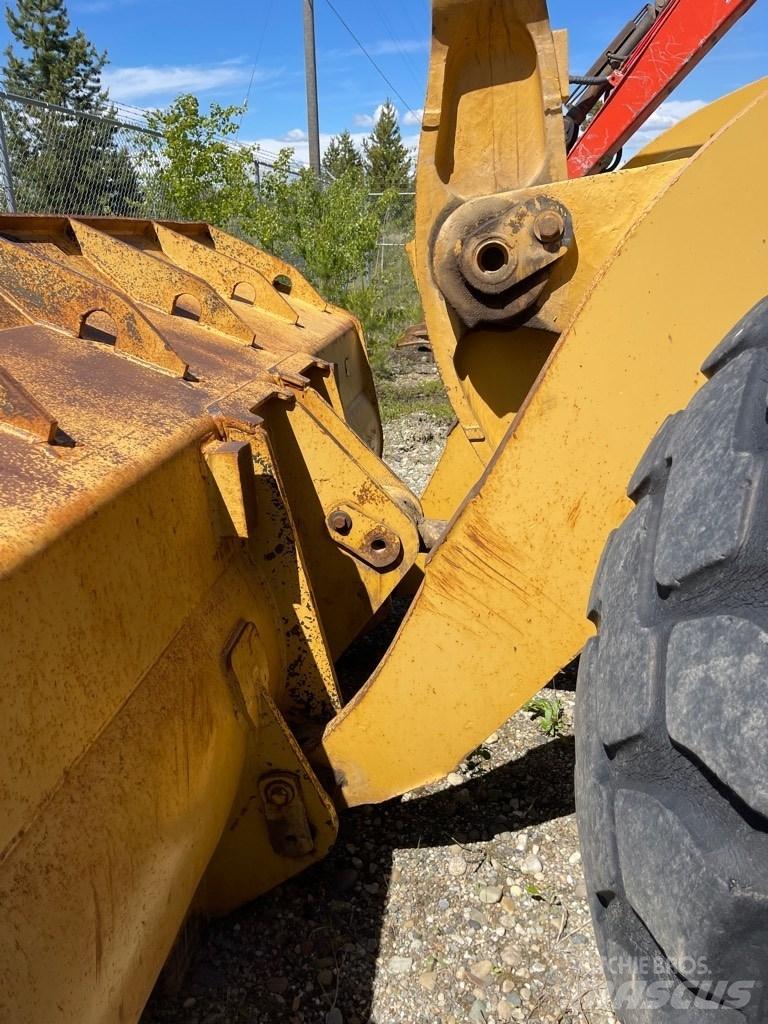 CAT 966 E Naudoti ratiniai krautuvai