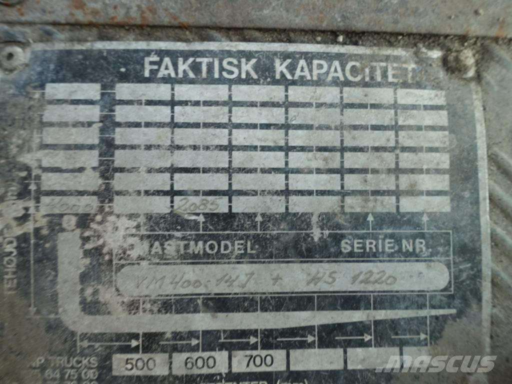 TCM FD 30 Z5 Dyzeliniai krautuvai