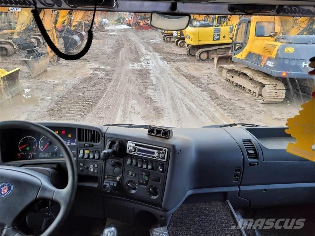 Scania R420 8x4 Savivarčiai