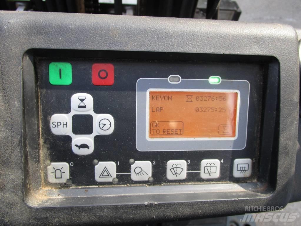 Toyota Elmotvikt Elektriniai šakiniai krautuvai