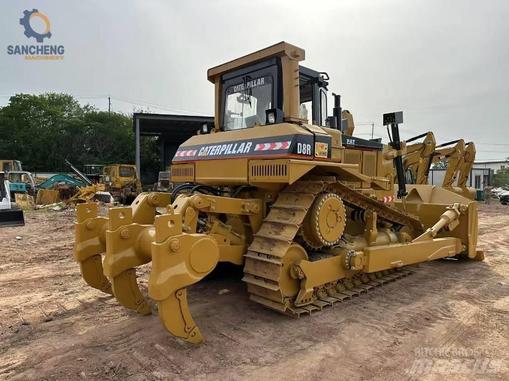 CAT D 8 R Vikšriniai buldozeriai