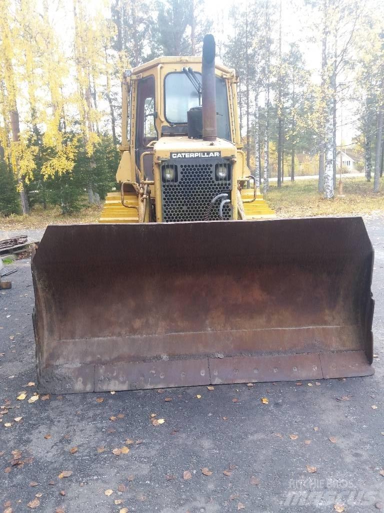 CAT D 4 H Vikšriniai buldozeriai