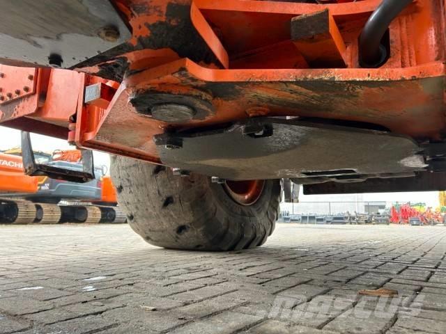 Hitachi ZW 310-6 Naudoti ratiniai krautuvai