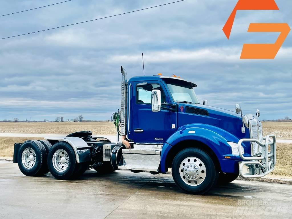 Kenworth T 880 Naudoti vilkikai