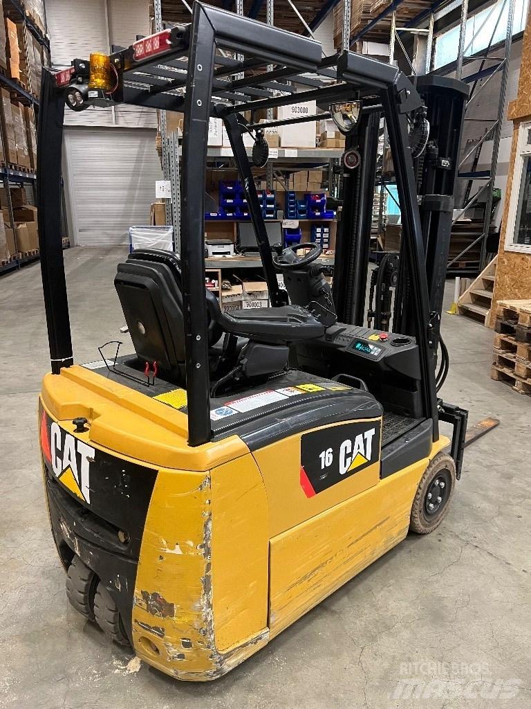 CAT EP16 CPNT Elektriniai šakiniai krautuvai