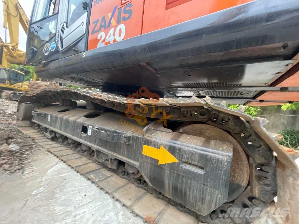 Hitachi ZX 240 Vikšriniai ekskavatoriai
