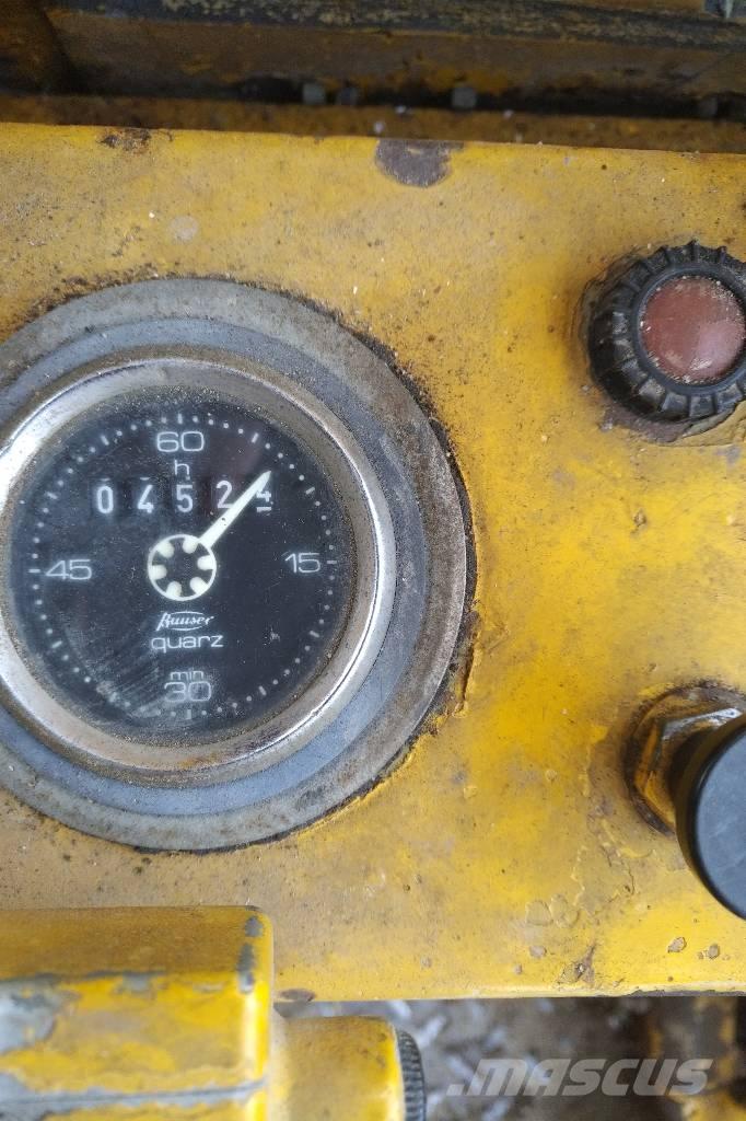 Menzi Muck 3000 T2 Specialūs ekskavatoriai