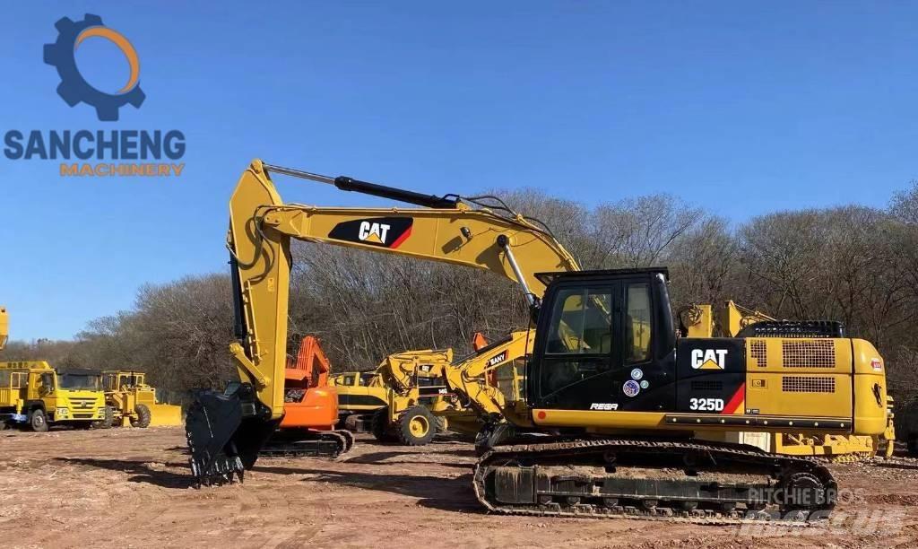 CAT 325 D Vikšriniai ekskavatoriai