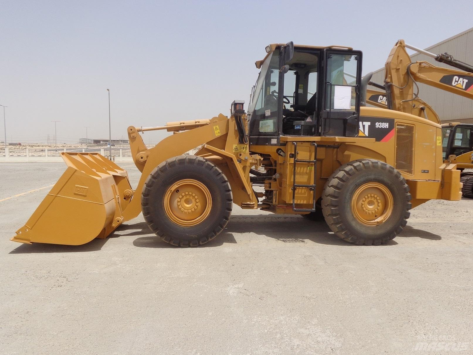CAT 938H Naudoti ratiniai krautuvai