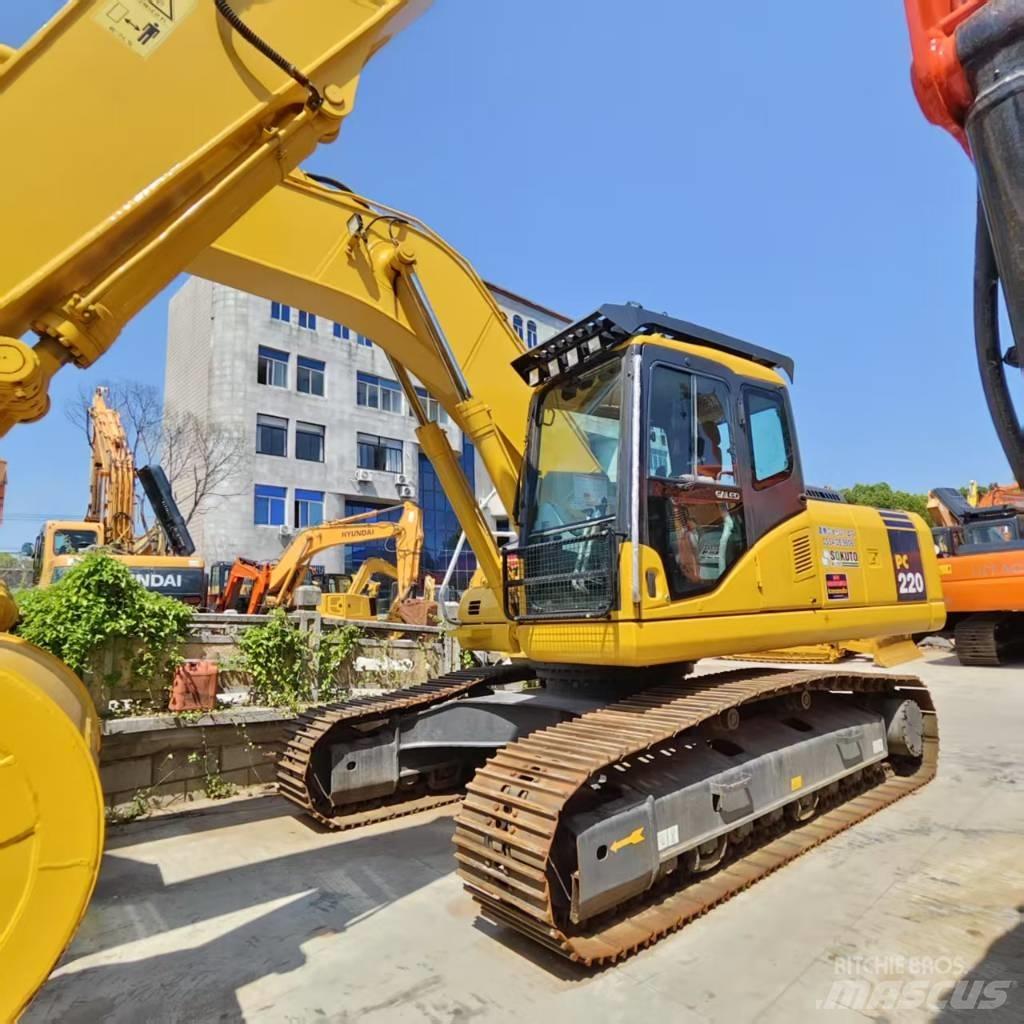 Komatsu PC 220 Vikšriniai ekskavatoriai