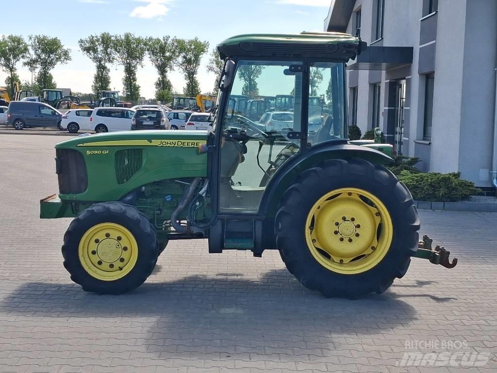John Deere 5090 GF Traktoriai