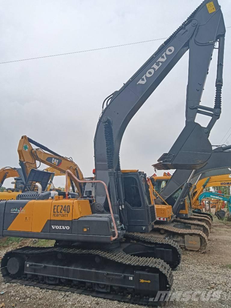 Volvo EC 240 Vikšriniai ekskavatoriai