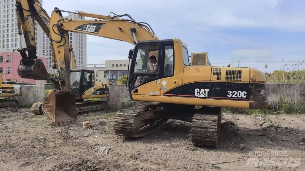 CAT 320C Vikšriniai ekskavatoriai
