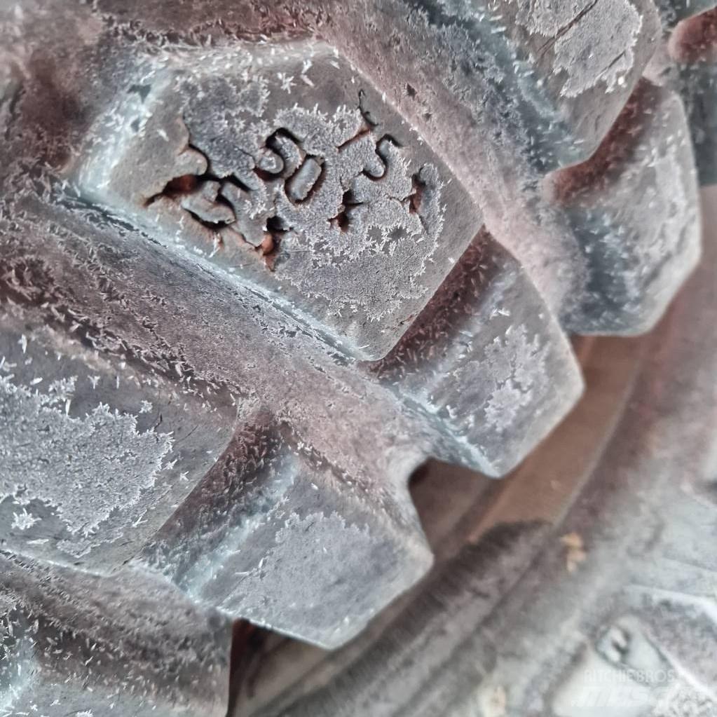  Däck Nokian Padangos, ratai ir ratlankiai