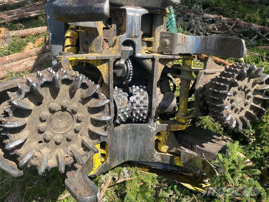 John Deere 1270 E Miško technika (Harvesteriai)