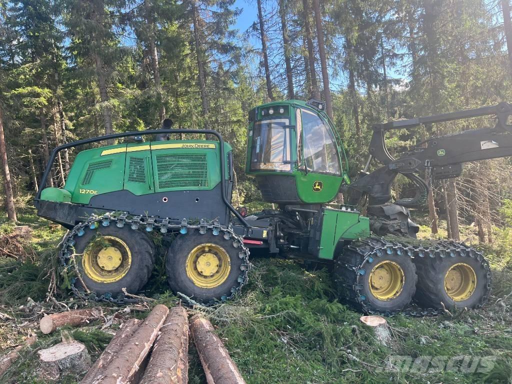 John Deere 1270 E Miško technika (Harvesteriai)