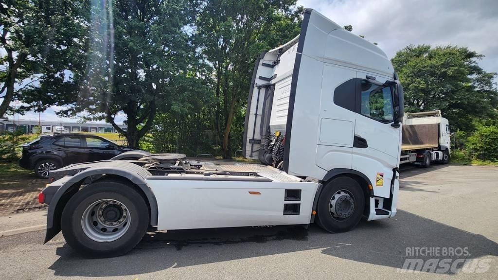 Iveco Saway 530 Naudoti vilkikai