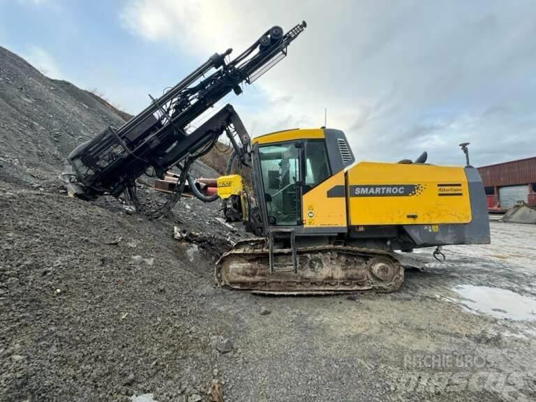 Epiroc t40-11 Žemės paviršiaus gręžimo technika