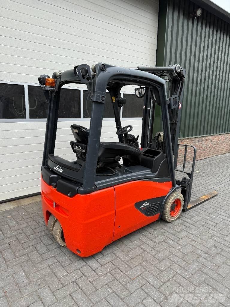 Linde E16-02 Elektriniai šakiniai krautuvai