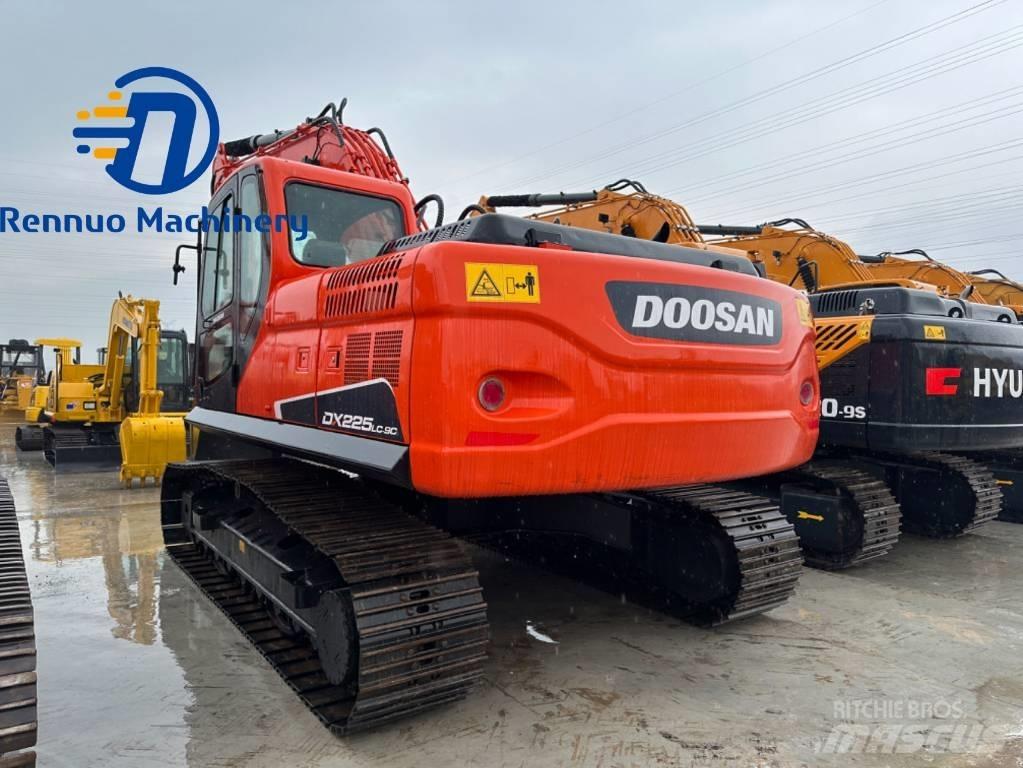 Doosan DX 225 LC-9C Vikšriniai ekskavatoriai
