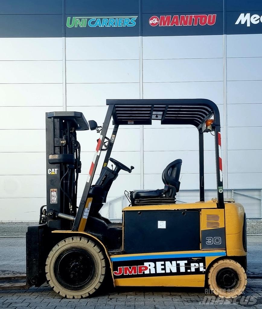 CAT EP 30 K PAC Elektriniai šakiniai krautuvai
